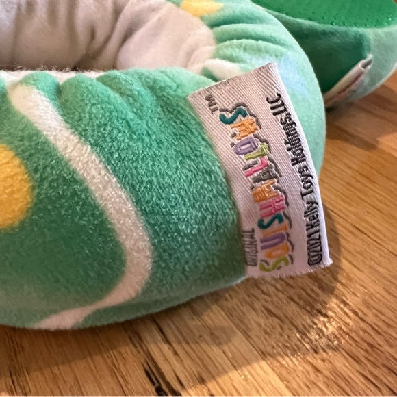 Squishmallows kids Christmast Tree with Santa Hat Holiday Slippers (size 13-1) - Picture 3 of 4